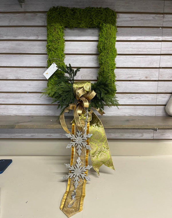 Moss Rectangle Wreath Gilded Goose
