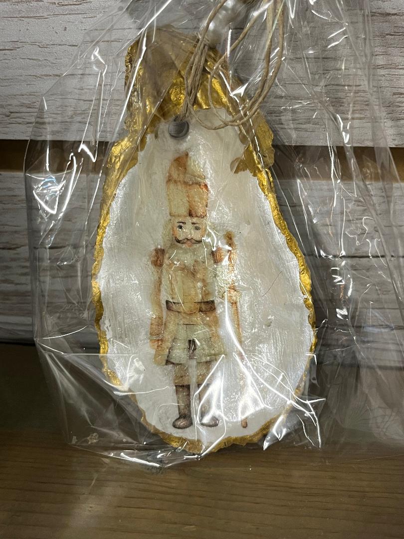 Oyster Ornaments Gilded Goose