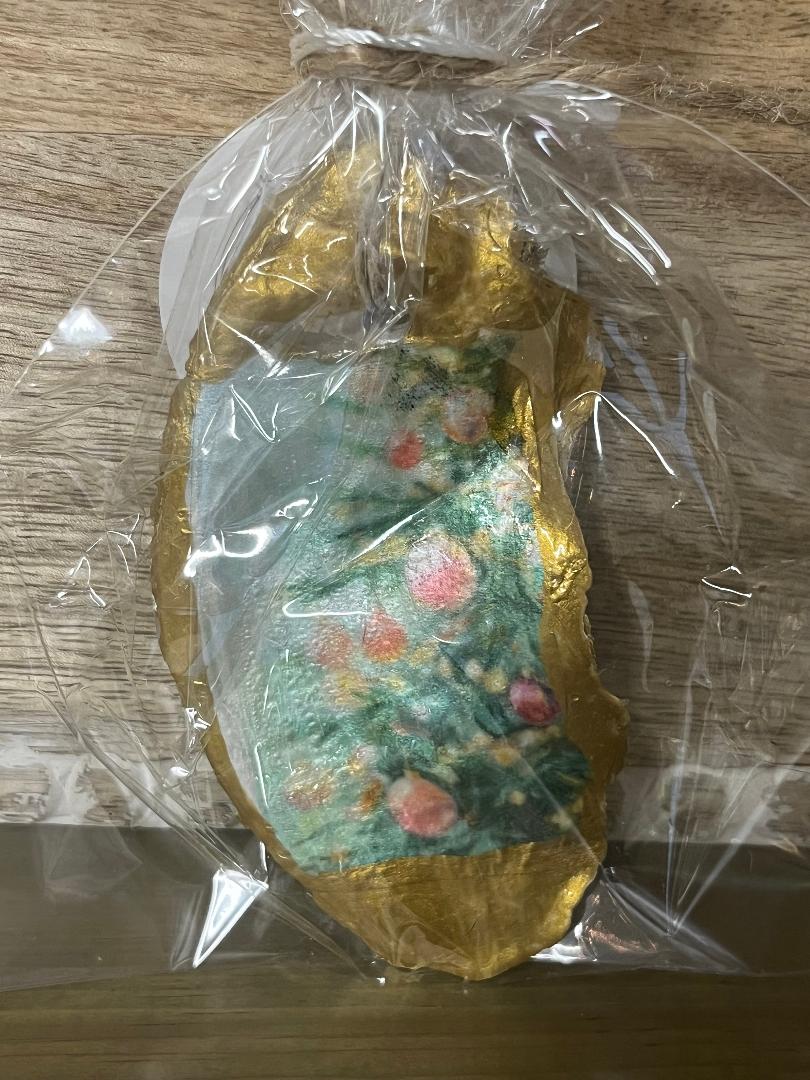 Oyster Ornaments Gilded Goose